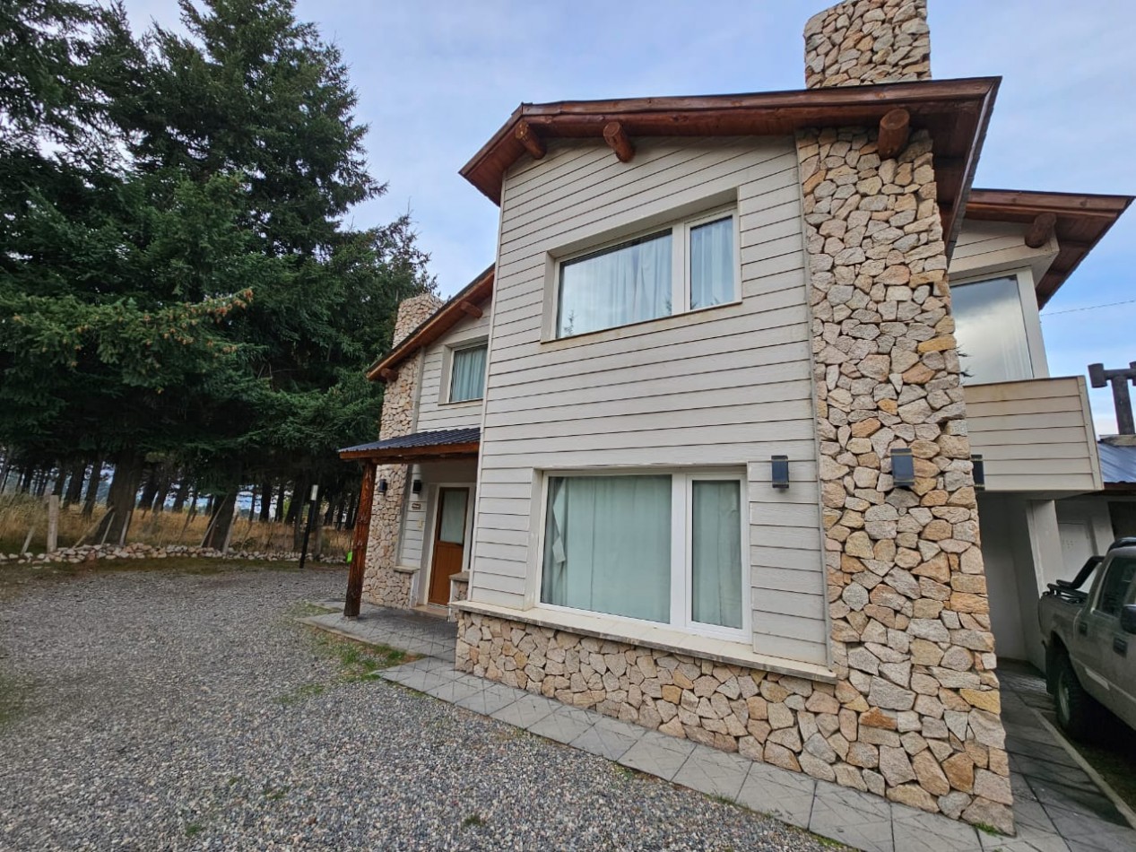 IMPORTANTE COMPLEJO DE CABAÑAS EN BARRIO VILLA AYELEN ESQUEL CHUBUT